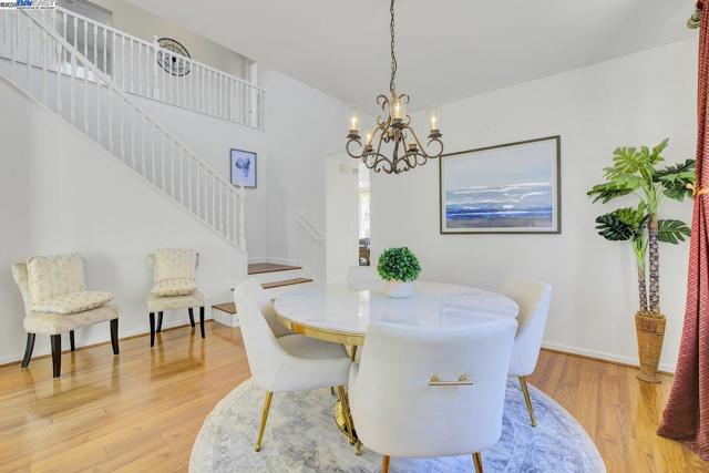 200 ARDEN CT, San Ramon CA: https://media.crmls.org/mediaz/762e6a3a-aa20-4c20-9b6e-3da0b9f3c9b9.jpg
