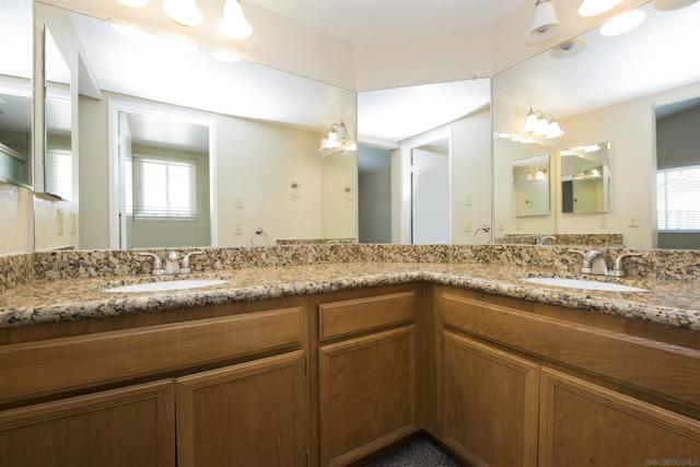 630 Thunder Gln, Escondido CA: https://media.crmls.org/mediaz/762eb2ac-a0ae-473d-9bf9-ac79d9f5ef96.jpg