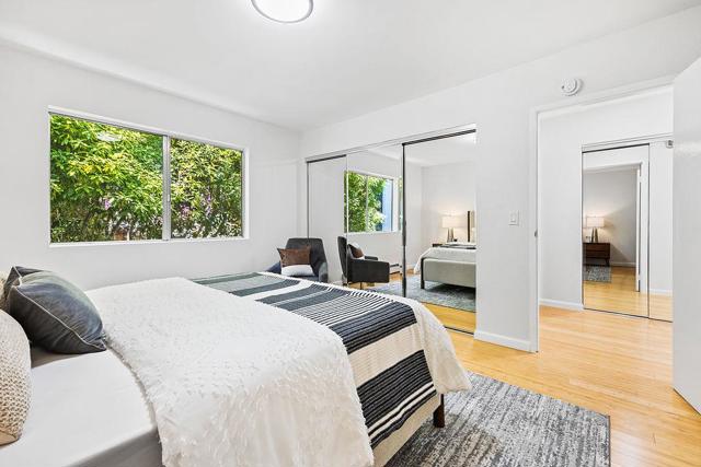 4096 17th Street, San Francisco CA: https://media.crmls.org/mediaz/762f8023-303e-4878-919e-0473a69ffb14.jpg