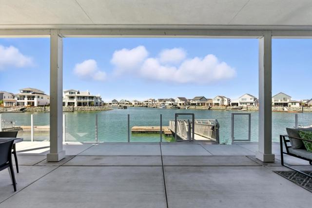 467 Halcyon Place, Bethel Island CA: https://media.crmls.org/mediaz/763026e4-56eb-4309-b8db-a691e9d30f95.jpg