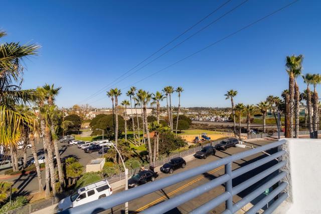 Detail Gallery Image 24 of 58 For 1602 S Pacific St #175,  Oceanside,  CA 92054 - 3 Beds | 3/1 Baths