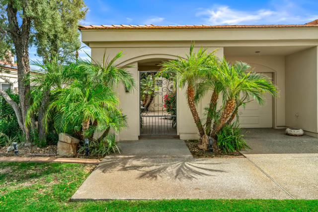 75063 Spyglass Drive, Indian Wells CA: https://media.crmls.org/mediaz/76311417-2b31-414b-9d40-1591f424aa9d.jpg