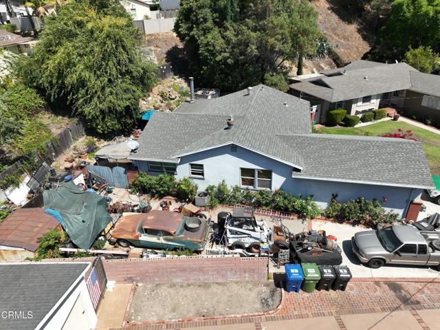 Detail Gallery Image 8 of 8 For 4025 Vista Ct, La Crescenta,  CA 91214 - 3 Beds | 2 Baths