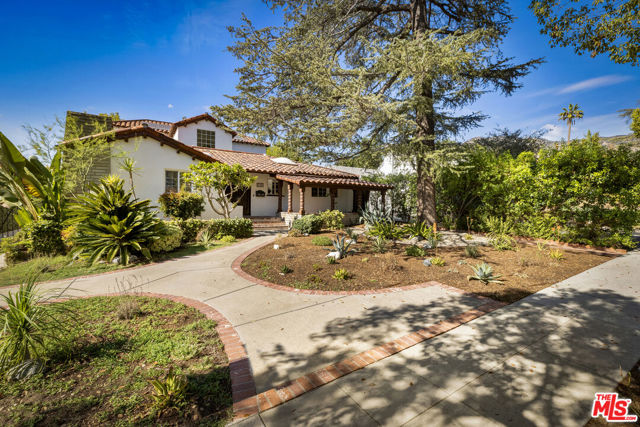 1353 Ruberta Avenue