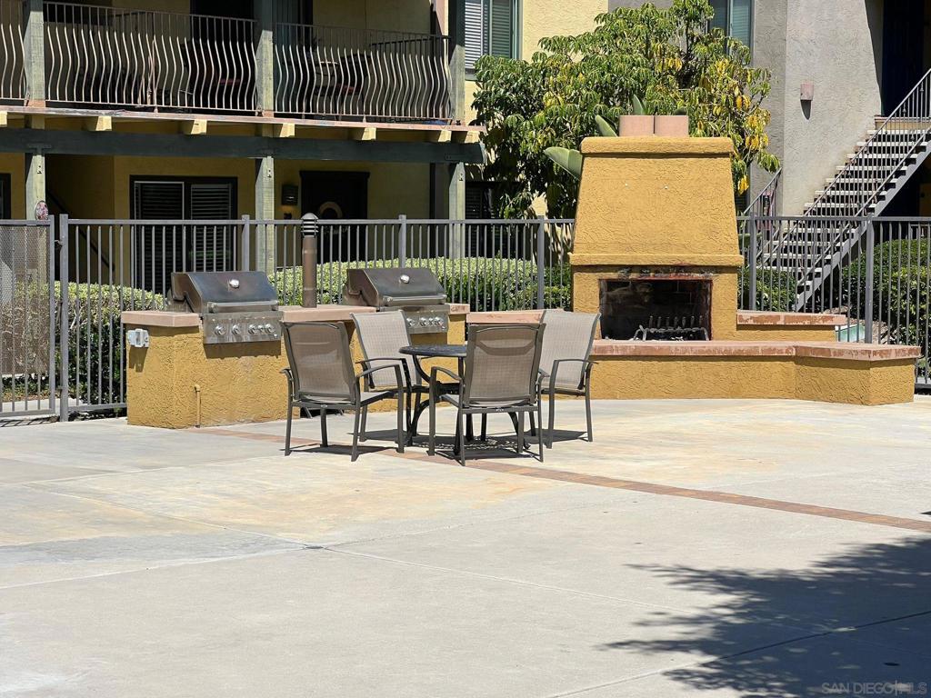 2360 Paseo De Laura - photo 14