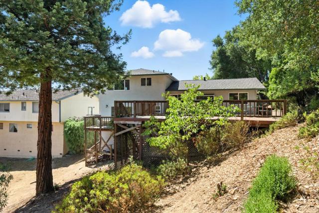 5529 Feather Court, Castro Valley CA: https://media.crmls.org/mediaz/76343f9b-1230-4085-8e2a-2b3d3a252567.jpg
