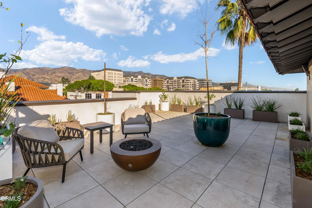 Detail Gallery Image 32 of 41 For 139 S Oak Knoll Ave #203,  Pasadena,  CA 91101 - 2 Beds | 2 Baths