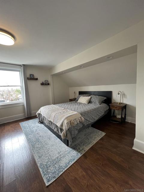 1525 Monroe Avenue, San Diego CA: https://media.crmls.org/mediaz/763574a5-0794-4490-8817-c1aa25e23e20.jpg