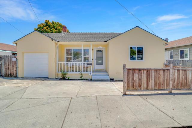 215 Winton Avenue, Hayward CA: https://media.crmls.org/mediaz/763690a5-0c19-47d1-9427-6fbca461bbcd.jpg