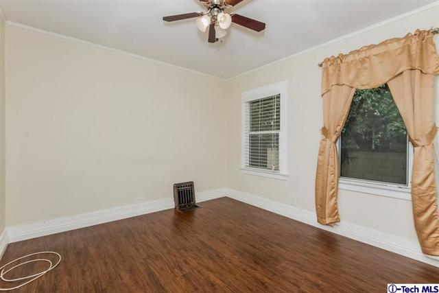 Detail Gallery Image 15 of 25 For 1890 Las Lunas St, Pasadena,  CA  - 3 Beds | 2 Baths