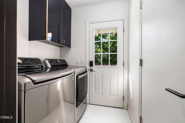 378 Grand Avenue, Monrovia CA: https://media.crmls.org/mediaz/76375bf8-666a-43ab-ac1e-fcd6fc34003c.jpg
