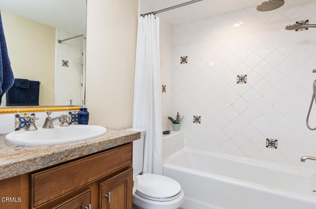 Image 32 of 37 For 5753 White Oak Ave  7