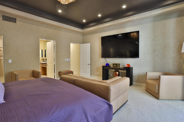 45735 Pawnee Road, Indian Wells CA: https://media.crmls.org/mediaz/76391bb9-c183-4977-81af-eb9ebc428ede.jpg