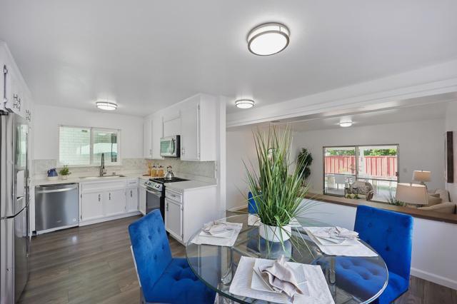 5011 Doyle Road, San Jose CA: https://media.crmls.org/mediaz/76399018-01f5-45f3-af6a-6f606d84ce7c.jpg
