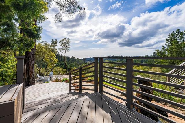 407 Quail Run, Aptos CA: https://media.crmls.org/mediaz/763a09c8-cf9e-4739-9da3-3a62c1aa916f.jpg
