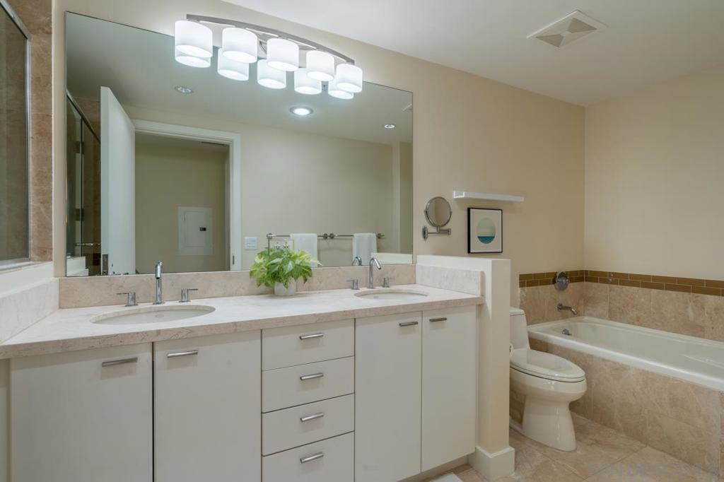 1205 Pacific Hwy - photo 18