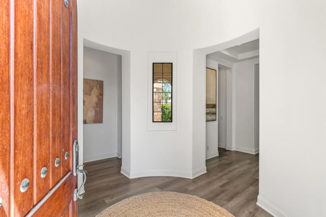 76158 Via Montelena, Indian Wells CA: https://media.crmls.org/mediaz/763bdf26-0efb-4460-b4c3-6057a32d53ca.jpg