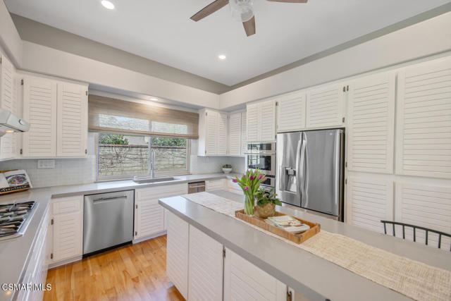 Image 10 of 69 For 4900 Kilburn Court