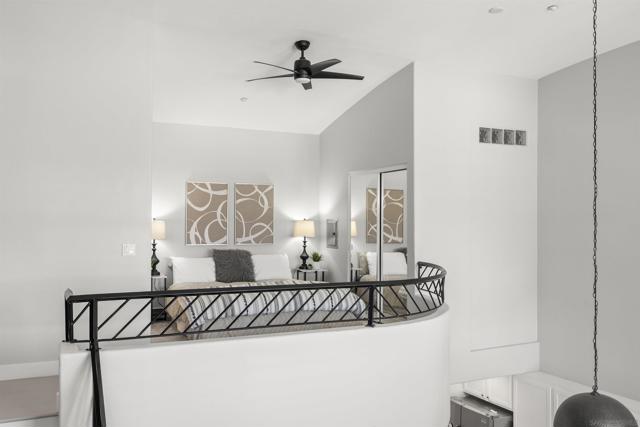 1501 India St, San Diego CA: https://media.crmls.org/mediaz/7640f247-676d-4657-a88e-1a39f8e00cf3.jpg