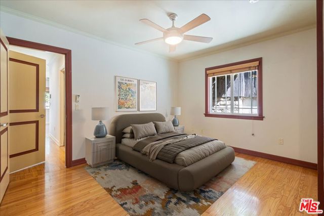 4385 Camellia Avenue, Studio City CA: https://media.crmls.org/mediaz/764113d5-ca52-4b02-b01a-df16097beafd.jpg