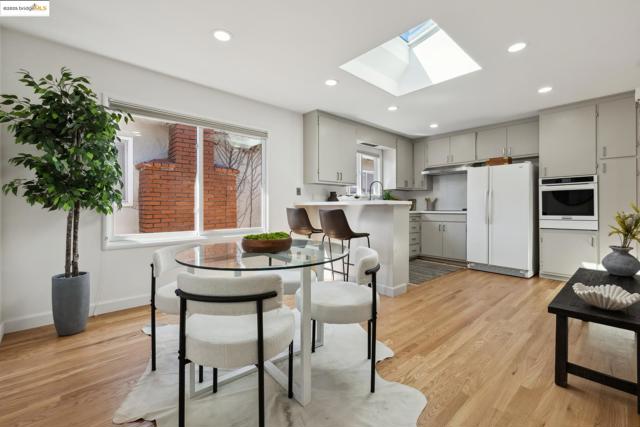 6251 Highland Ave, Richmond CA: https://media.crmls.org/mediaz/76412288-88b5-4d49-9c5b-14fcc7c499ed.jpg