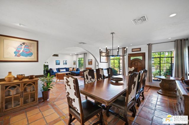 1471 East El Alameda, Palm Springs, CA 92262 | Slideshow Image #17