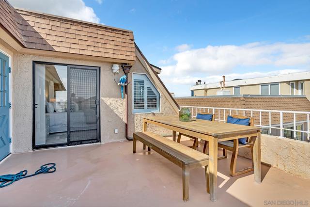 Rear deck for entertaining and dining.  Views of Mission Bay.