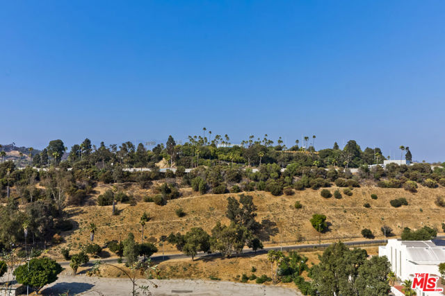 1007 Figueroa Terrace, Los Angeles CA: https://media.crmls.org/mediaz/7641ce15-4409-4788-8fb6-33143a32e793.jpg