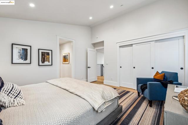 2312 Eighth St, Berkeley CA: https://media.crmls.org/mediaz/76420fd8-6b74-44d1-851c-d9e6ec3676b4.jpg