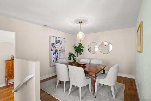 6968 Talisman Ct, San Diego CA: https://media.crmls.org/mediaz/76421c69-81b5-4147-9071-7075c2e011ef.jpg