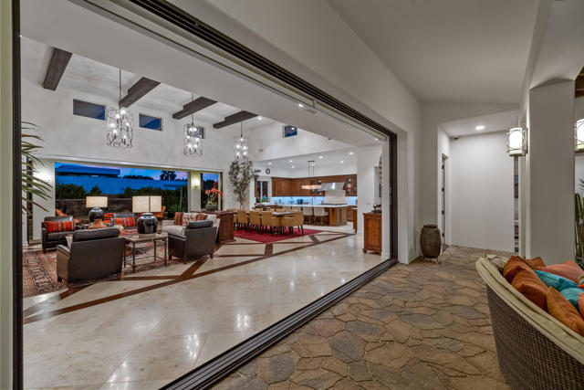 Image 73 of 83 For 2 Diamond Court