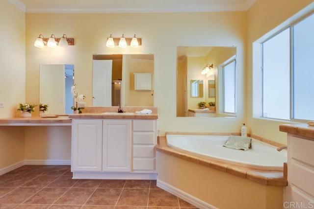 Detail Gallery Image 21 of 64 For 1930 W San Marcos Blvd #163,  San Marcos,  CA 92078 - 2 Beds | 2 Baths