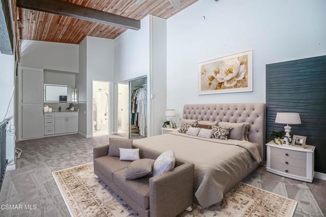 5460 White Oak Avenue, Encino CA: https://media.crmls.org/mediaz/7646b517-77ab-4c89-9bd1-f3b7c73768be.jpg