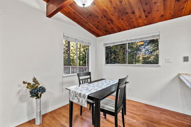315 Paone Drive, Boulder Creek CA: https://media.crmls.org/mediaz/76485285-bb07-4655-a95c-440d1a450c79.jpg