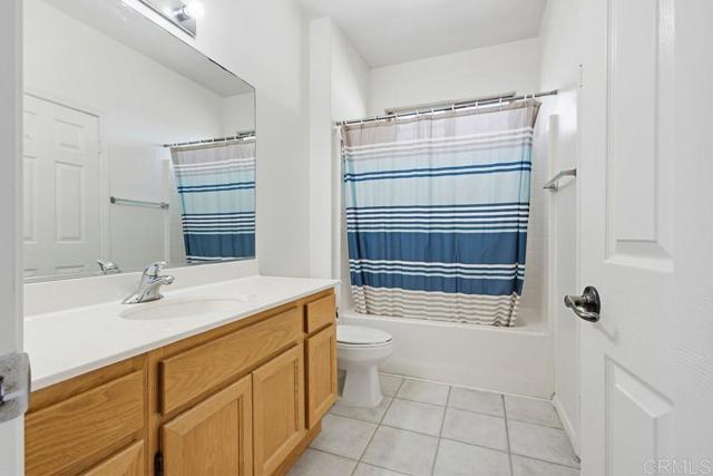 Detail Gallery Image 23 of 37 For 4002 Craven Rd #4,  Oceanside,  CA 92057 - 3 Beds | 2/1 Baths