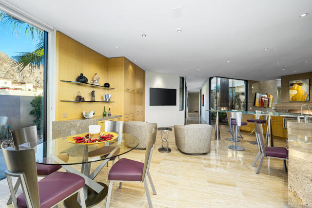 79525 Tom Fazio N Lane, La Quinta CA: https://media.crmls.org/mediaz/764957a2-416b-46c8-96c9-c5719839671e.jpg