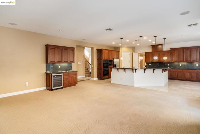 30 Arundel Dr, Hayward CA: https://media.crmls.org/mediaz/7649911e-d6ab-4689-8a85-0ff542a7522a.jpg