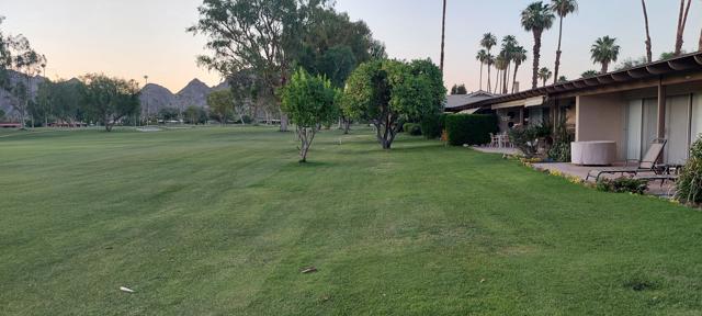 49091 Washington Street, La Quinta CA: https://media.crmls.org/mediaz/764a4db7-20ef-40e8-a52a-1191da89486d.jpg