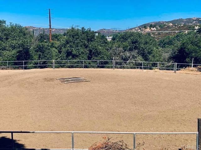 Detail Gallery Image 31 of 61 For 22750 Illahee Dr, Alpine,  CA 91901 - 3 Beds | 2 Baths