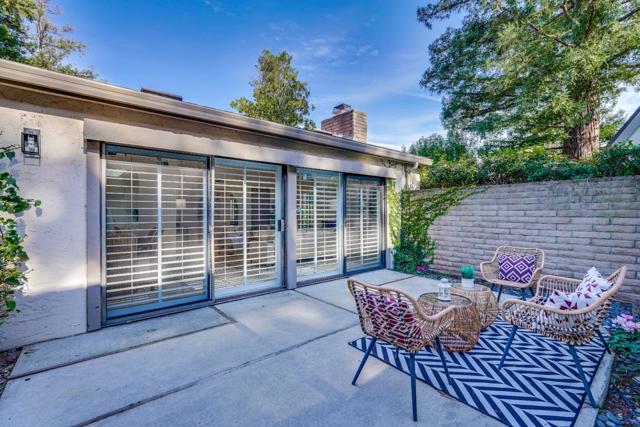 19816 Vineyard Lane, Saratoga CA: https://media.crmls.org/mediaz/764a6f2c-aeea-4325-8d23-0363008fbf5d.jpg