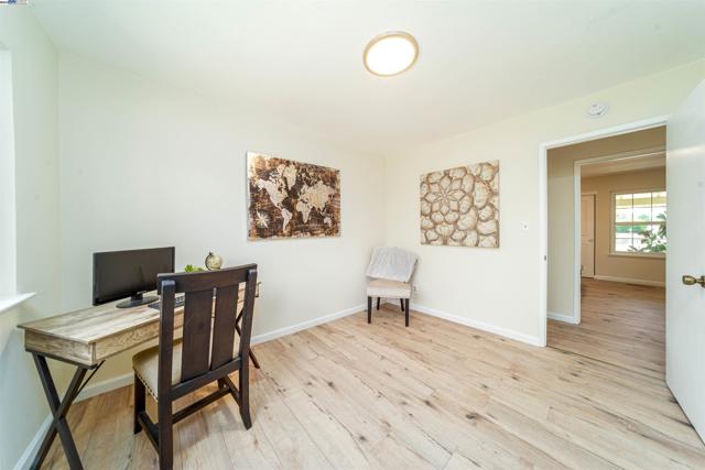 709 Covina Way, Fremont CA: https://media.crmls.org/mediaz/764af71b-0d5a-472b-b99c-bc15369e4bde.jpg