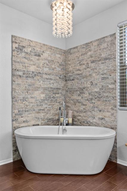 Image 20 of 51 For 23553 Daylight Place