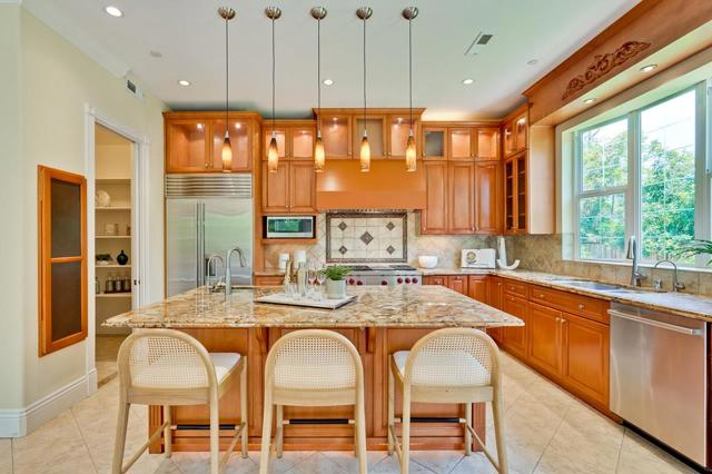 21828 Alcazar Avenue, Cupertino CA: https://media.crmls.org/mediaz/764b99d0-fa55-482e-b79e-950c1bad5dee.jpg