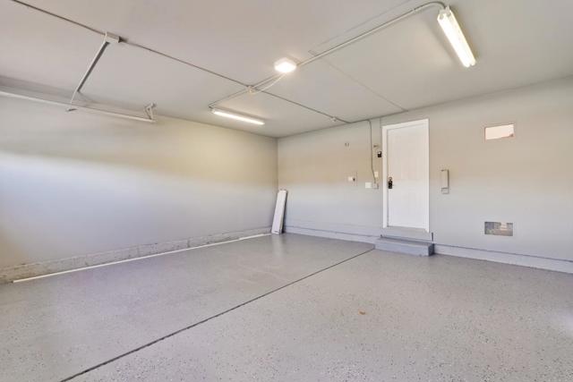 4611 Carmen Way, Union City CA: https://media.crmls.org/mediaz/764bab3e-a151-4f5d-b5f5-3e15178d1c11.jpg