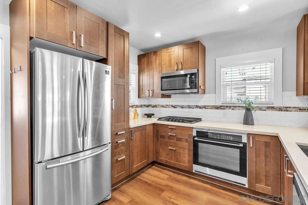 3468 Meade Ave - photo 18