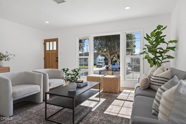 Detail Gallery Image 16 of 50 For 2679 Preble Ave, Ventura,  CA 93003 - 4 Beds | 3 Baths