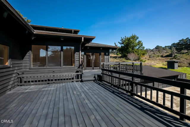 Detail Gallery Image 12 of 50 For 45460 Indian Shoals Rd, Mendocino,  CA 95460 - 4 Beds | 4 Baths