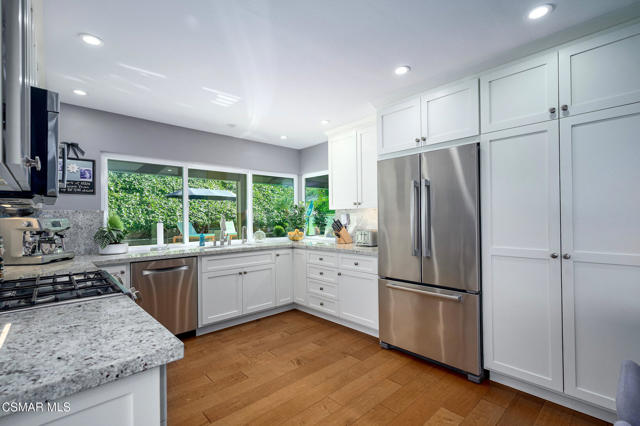1841 Fallview Road, Westlake Village CA: https://media.crmls.org/mediaz/764dfb17-876f-4ba8-9203-c7c0c46e4364.jpg