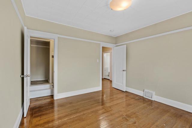 222 Holyoke, San Francisco CA: https://media.crmls.org/mediaz/764e58c8-cc52-40c2-bafb-648352ae94c0.jpg