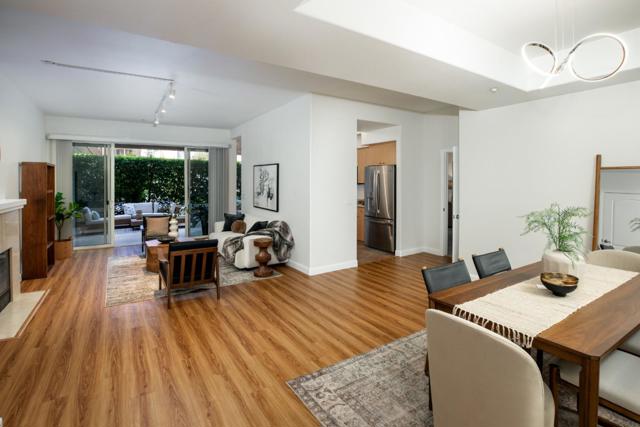130 E San Fernando Street, San Jose CA: https://media.crmls.org/mediaz/764e5c92-2518-423d-8542-7e6a97ae55ef.jpg